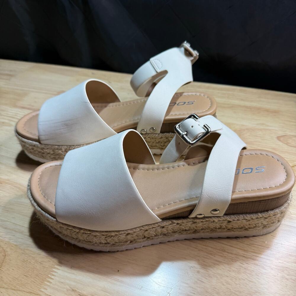 Soda platform Sandals size 7.5